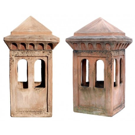 Large Tuscan terracotta chimney pot Øint. 27cms