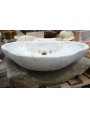 Antico lavandino italiano trilobato in marmo bianco di Carrara