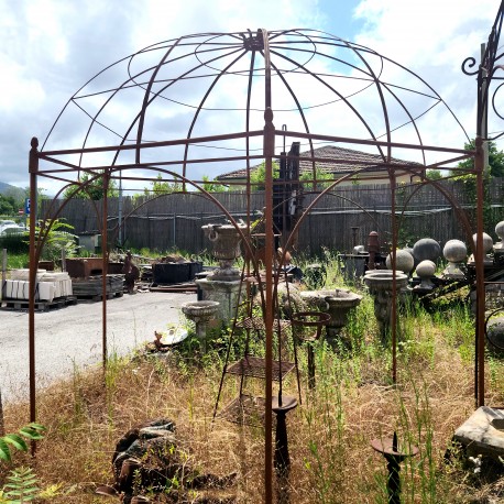 ancient Little forged iron exagonal Gazebo bersò