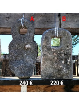 Anelli di pietra 09 - 10 per legare cavalli e asini