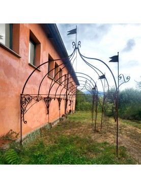 antico grande Gazebo Tunnel in ferro battuto