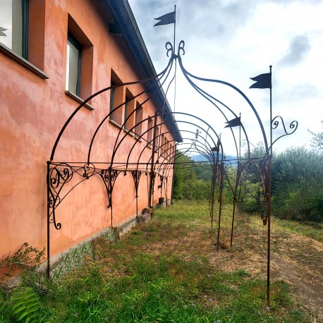 antico grande Gazebo Tunnel in ferro battuto