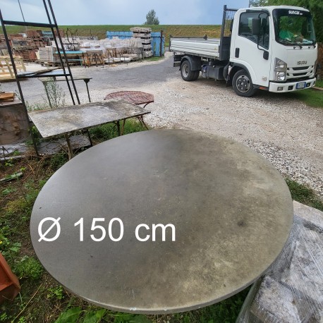 Round top Ø150cm in polished grey Matraia stone